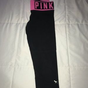PINK cropped leggings